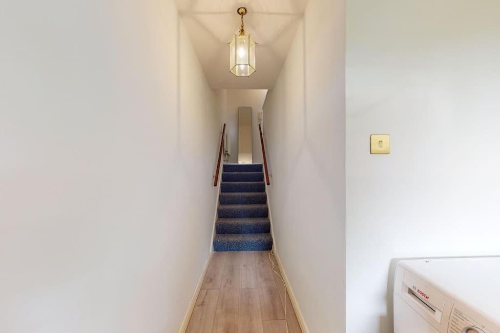 Canal View 2bd Flat - Regents Park! *